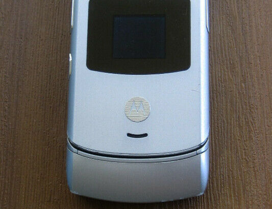 Motorola RAZR V3 & Accessories