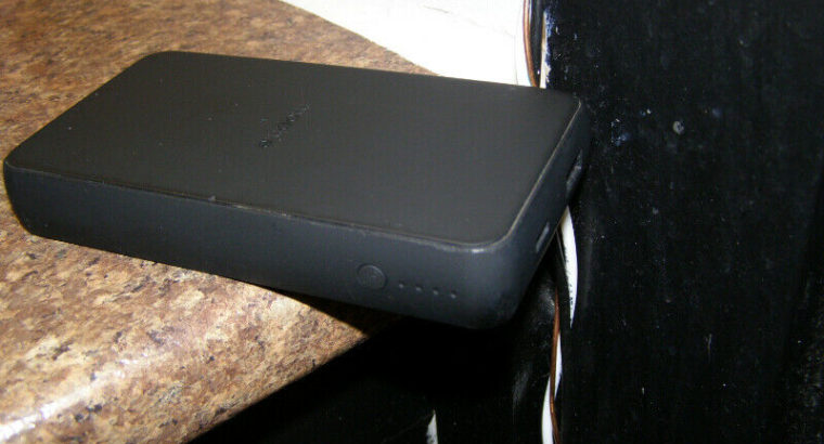 Morphie Wireless and wired portable charger