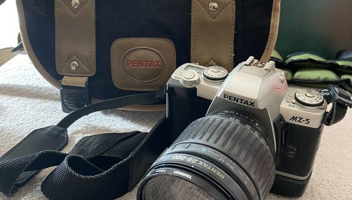 PENTAX 28-200 FILM CAMERA