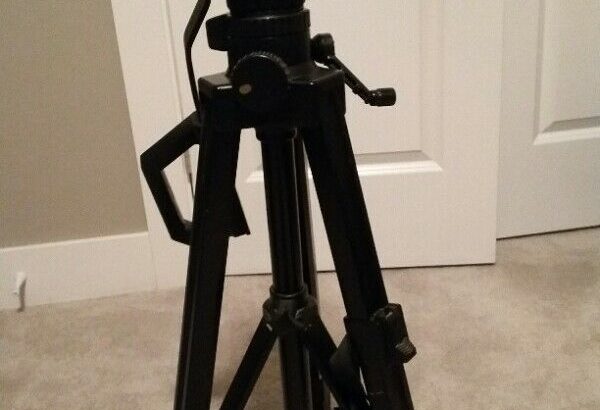 COMMERCIAL STRENGTH TRIPOD