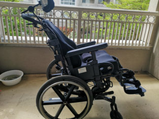 Fully Adjustable Medical Wheelchair