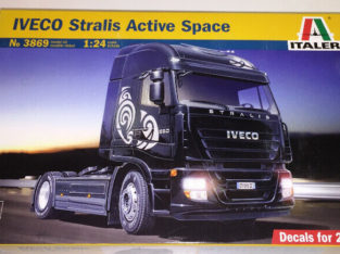 Italeri 1/24 Iveco Stralis Active Space