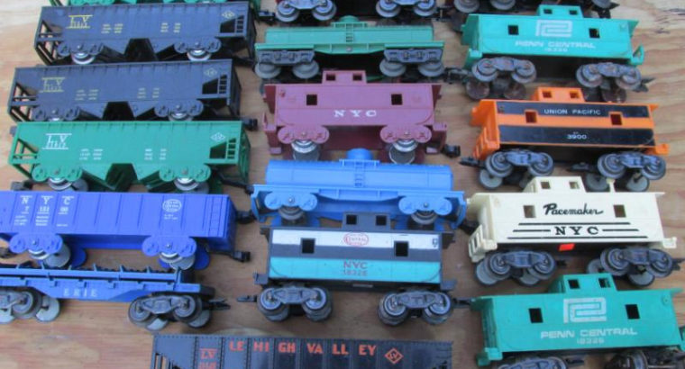 MARX O27/0 TRAIN CARS 17 PIECES