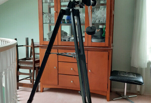 Bushnell 565 Telescope