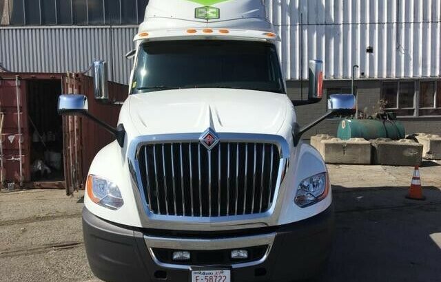 2019 International LT625 Sleeper, Used Sleeper Tractor