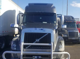 2014 Volvo 670 series Semi Truck For Sale