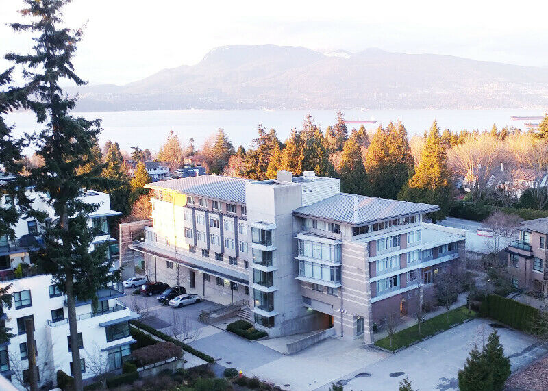 CAREY ACCOMMODATIONS: Short-Term Furnished Living on UBC Campus