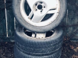 Tires & Rims Off 1998 Pontiac Sunfire $100
