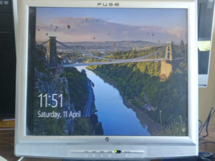 Fuse 19 inches LCD monitor