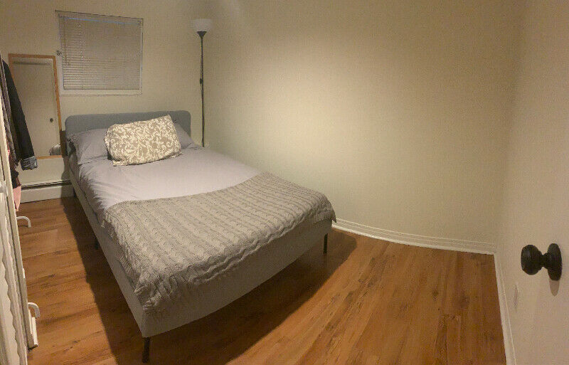 Awesome Room for Rent in the Heart of Kits