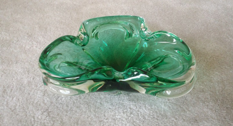 Vintage Mid Century Modern Chalet Art Glass Bowl – Green
