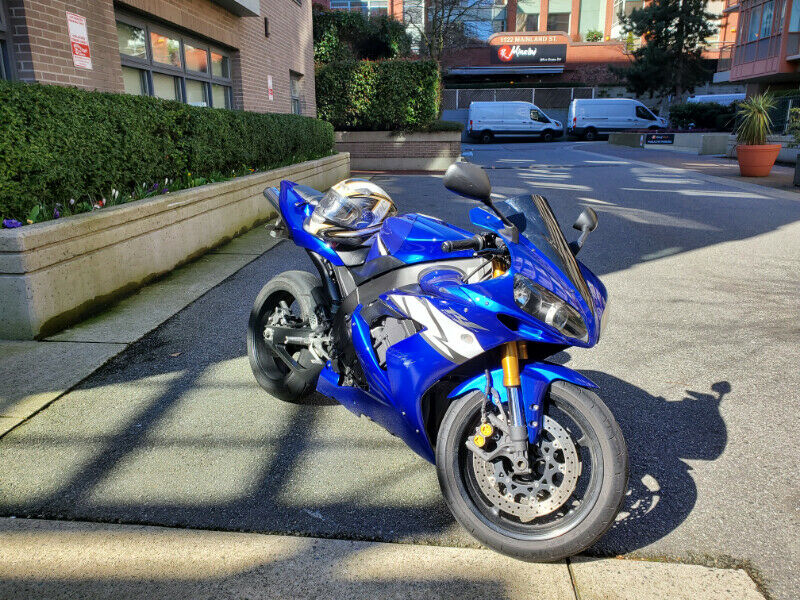 2006 Yamaha R1