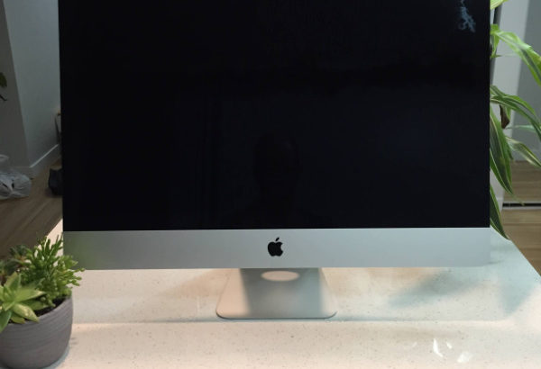 27″ iMac, Retina, Perfect Condition, Original Receipt, Packaging