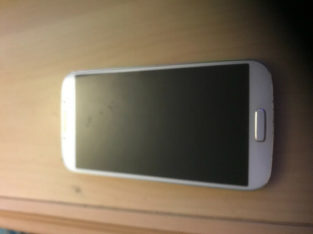 Samsung Galaxy S4 unlocked, 16 GB, casing