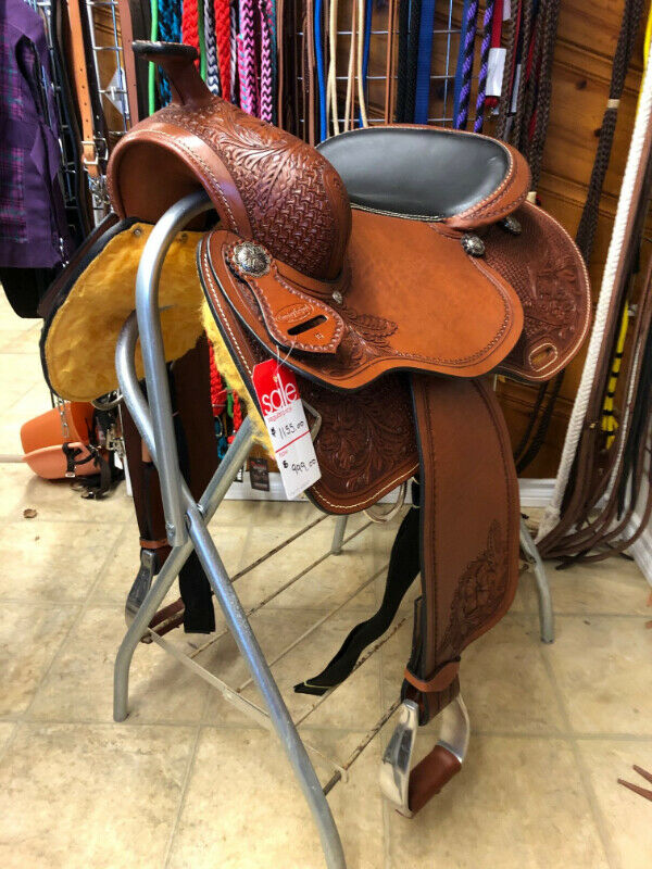 New 16″ Country Legend Combo Flower Trail Saddle