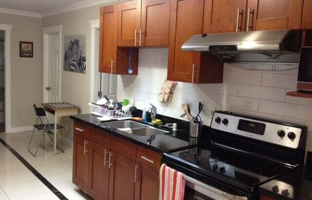 **furnished large room, 3mins to SkyTrain & 13mins to D/Town.**