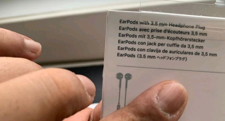 Earpods and covers for iPhone 6 6s 7 8