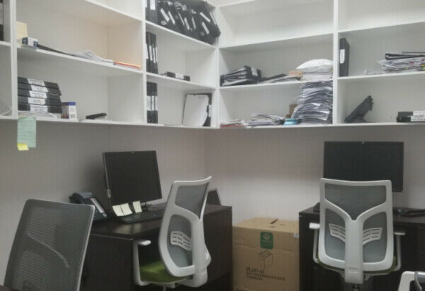 OFFICE FOR RENT ($700)