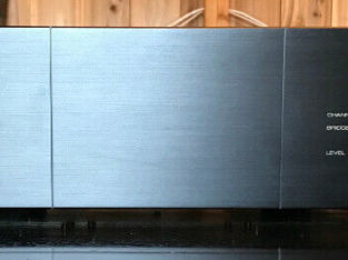 Rotel RB-956AX power amplifier