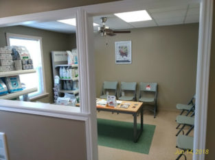 Veterinary Clinic REDUCED. Now $229,000 (Inventory included).