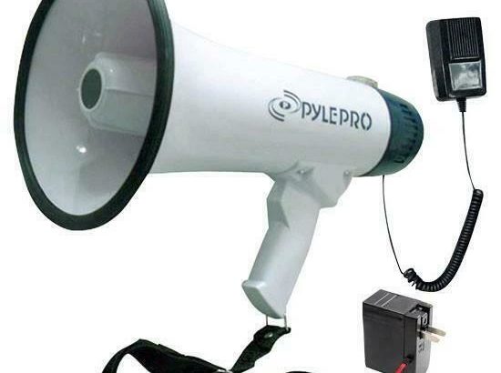 PYLE PMP45R Professional Dynamic Megaphone With Recording Function/Detachable Microphone & Rechagable batteries