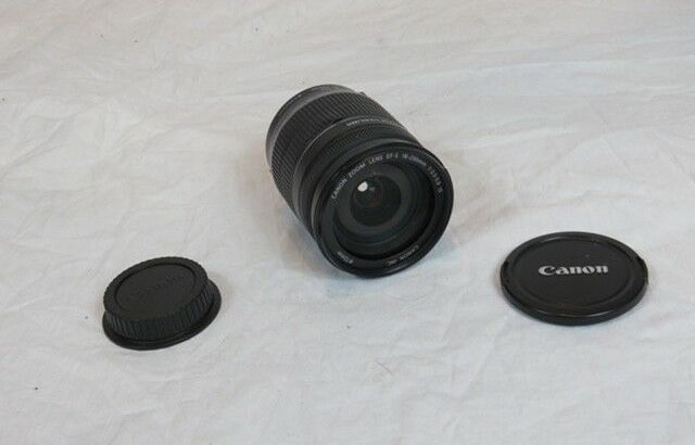 Like New – Canon Zoom Lens EF-S for Sale