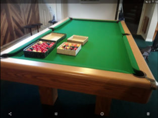 Pool table