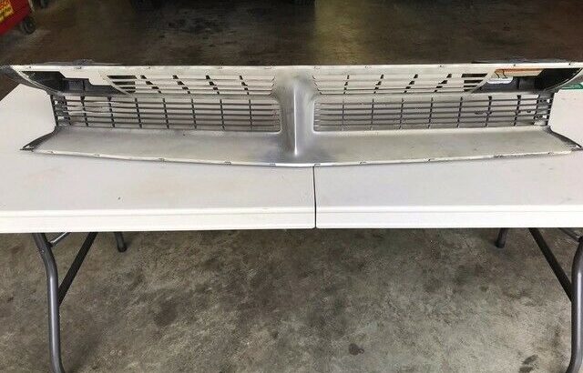 1970 plymouth Cuda front grill