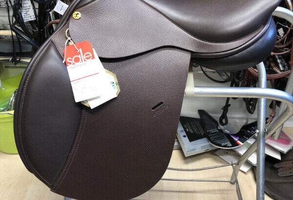 New 17in Exselle Axcess Close Contact English Saddle