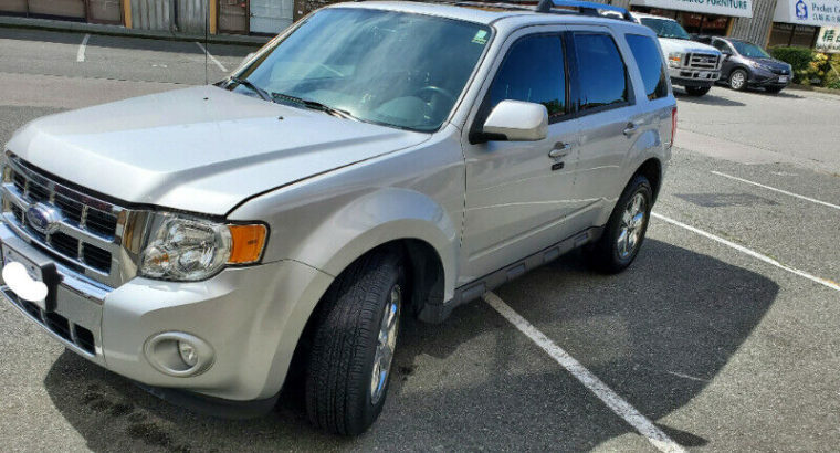 2009 Ford Escape Limited, Luxury Package, Low Miles