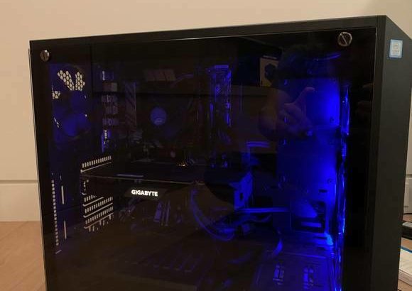 Custom Gaming PC: Intel Core i5 9400F, 16GB RAM, Radeon RX5500XT