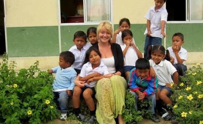 Teaching disadvantaged children in Ecuador