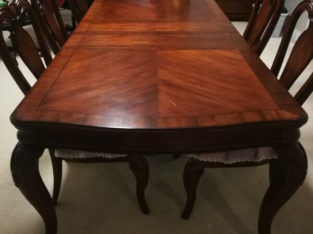 Selling Beautiful Large Dining Table for 8 people