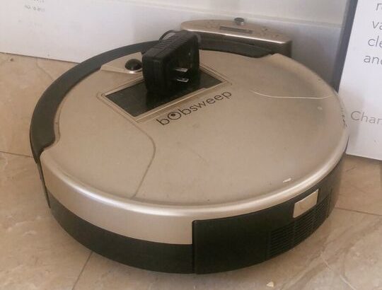 bObsweep Pet hair robotic vacuum cleaner