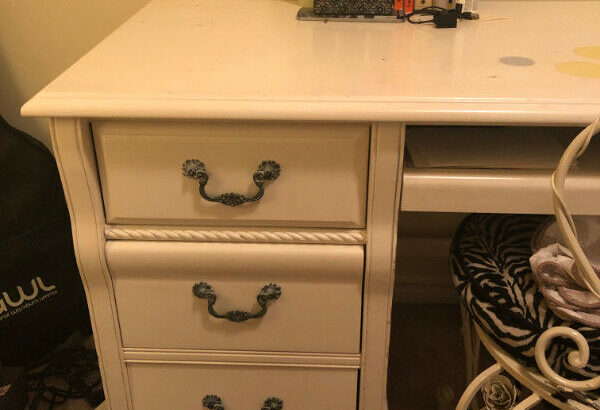 White desk with 3 drawer storage cabinet!