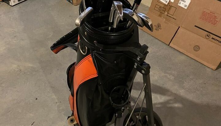 Men’s Golf Clubs and Golf Bag