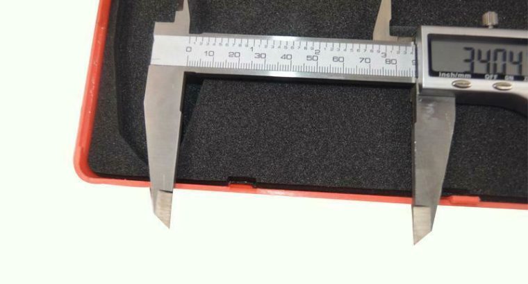 12 Metal Shell DigitalDisplay Caliper (021089)