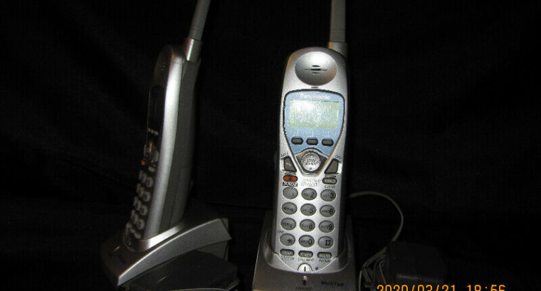 PANASONIC 2.4GHz CORDED/CORDLESS EXPANDABLE PHONE SYSTEMS