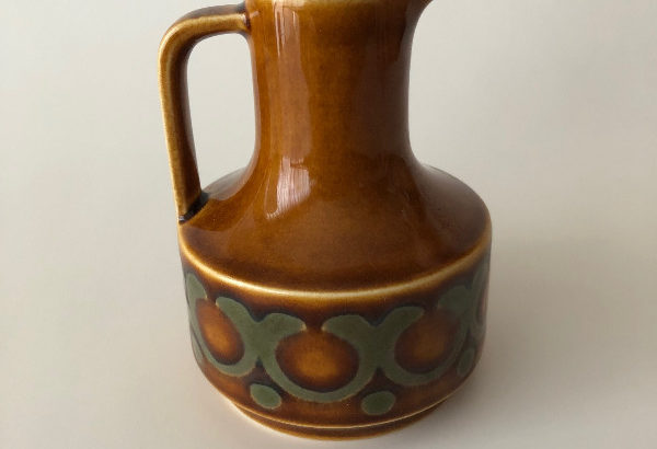 Hornsea England Bottle Pitcher RARE Teak stopper Bronte Pattern