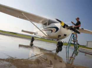 Aircraft Detailing Service