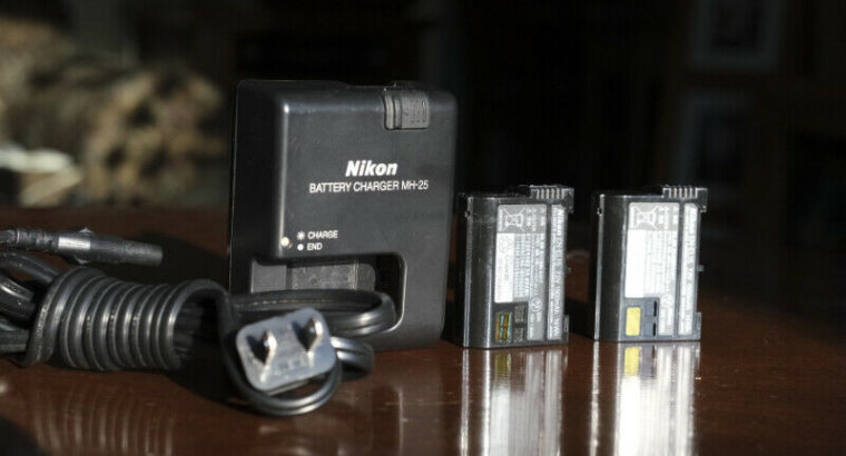 Nikon D7100, Lenses, Flash, Books and 1 CD