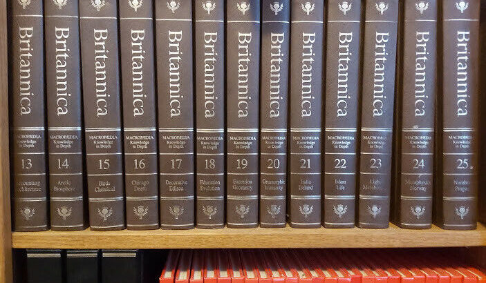 Britannica Encyclopedia 15th Edition FULL SET (reduced price)