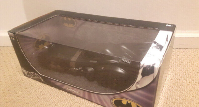 Brand New! Hot Wheels 1989 Batmobile Batman Returns 1 18