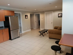 Room for Rent in Fraserview/Killarney