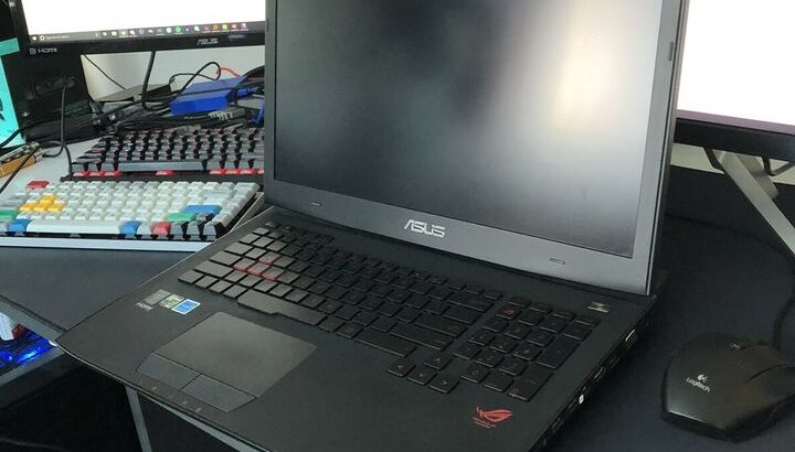 ASUS Rog 17.3” Gaming Laptop | i7 24gb Ram