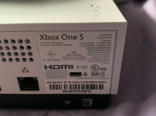 XBOX ONE S 1TB