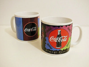 1995 Coca-Cola Collector’s Ceramic Mug Set