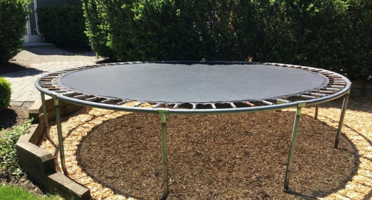 Trampoline For Sale, give me your best offer!