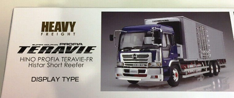 Aoshima 1/32 Hino Profia Teravie-FR Histar Short Reefer