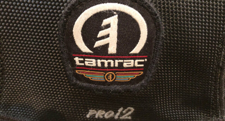 TAMARAC camera bag. Model PRO12